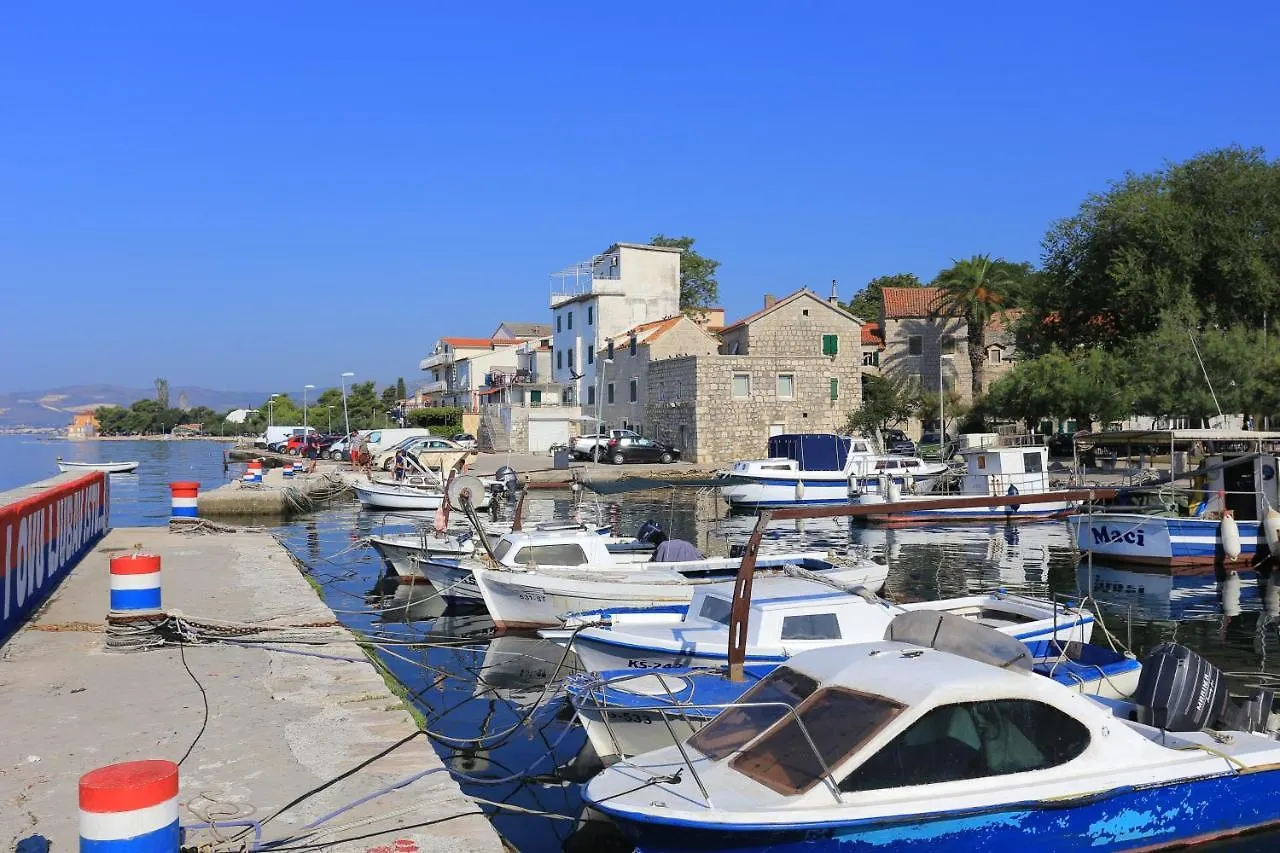 Apartments By The Sea Kastel Kambelovac, Kastela - 18267